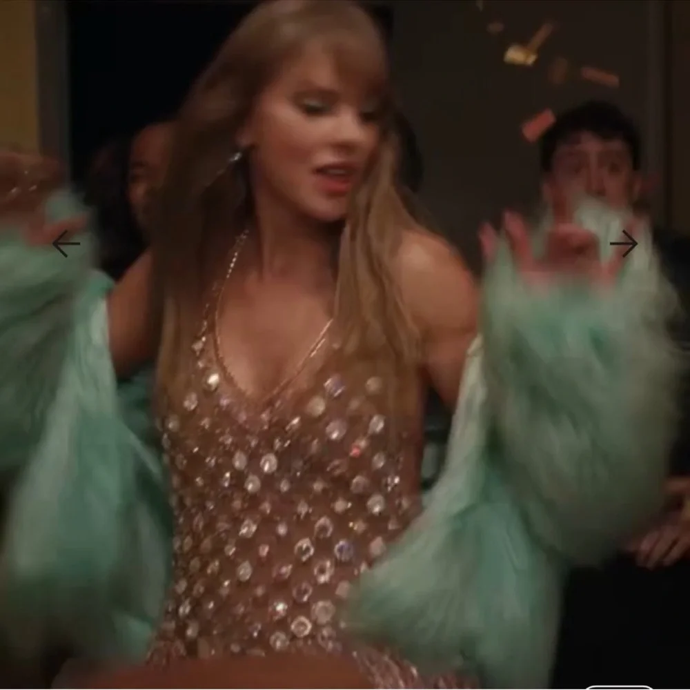 Taylor Swift The Life of a Showgirl Mint Fuzzy Jacket Teal TLOAS Show Girl M/L - Picture 5 of 12